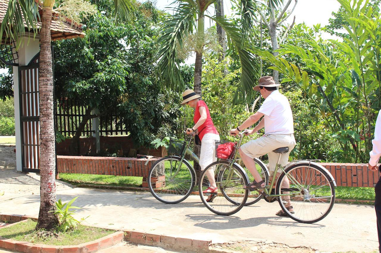 Tra Vinh Lodge Nguyet Hang Exterior foto